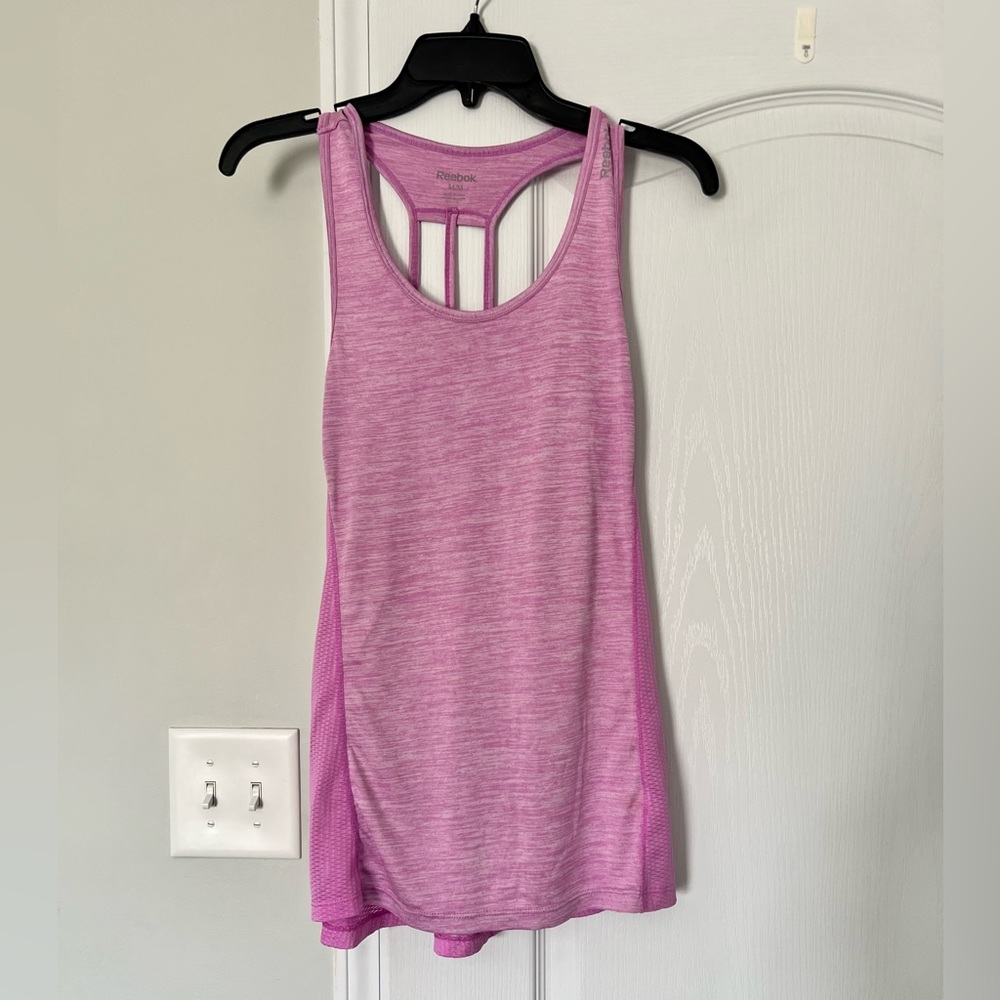 Reebok | pink razorback athletic top - M